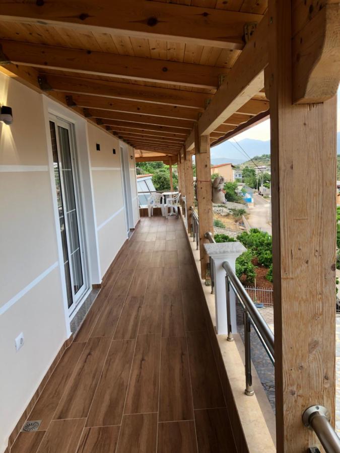 Amazing Familiar Apartments And Rooms Sarandë 外观 照片