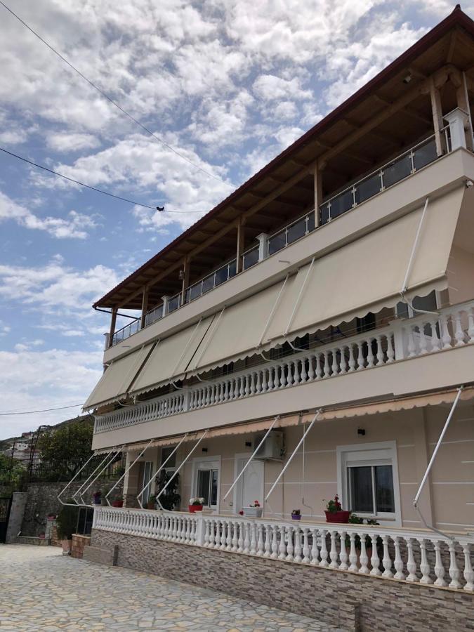 Amazing Familiar Apartments And Rooms Sarandë 外观 照片