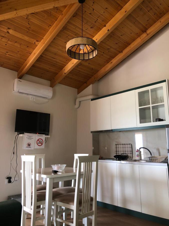 Amazing Familiar Apartments And Rooms Sarandë 外观 照片