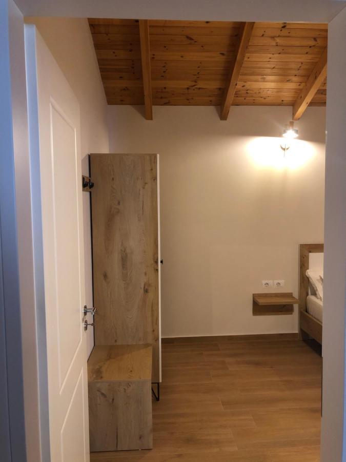 Amazing Familiar Apartments And Rooms Sarandë 外观 照片