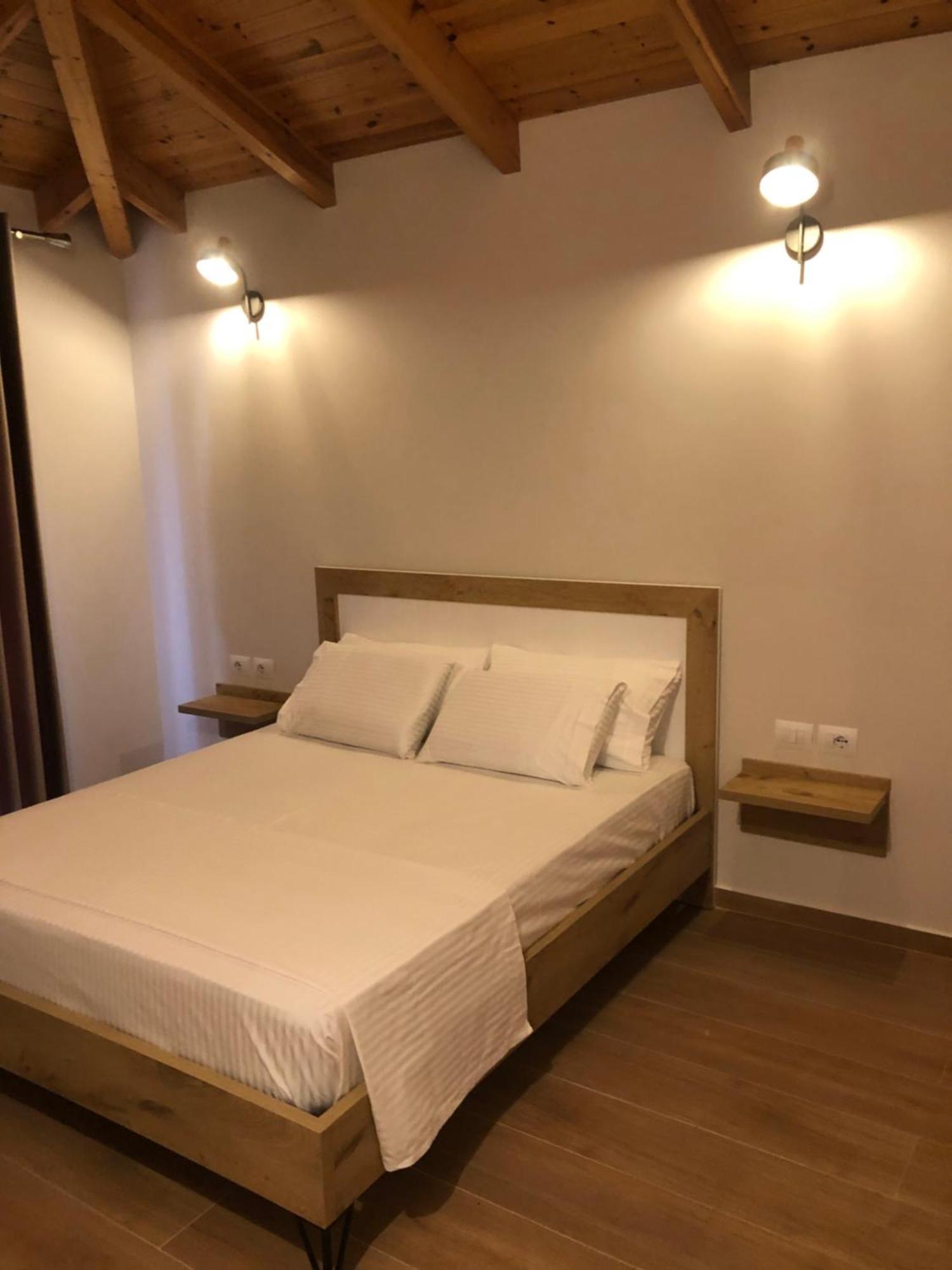 Amazing Familiar Apartments And Rooms Sarandë 外观 照片