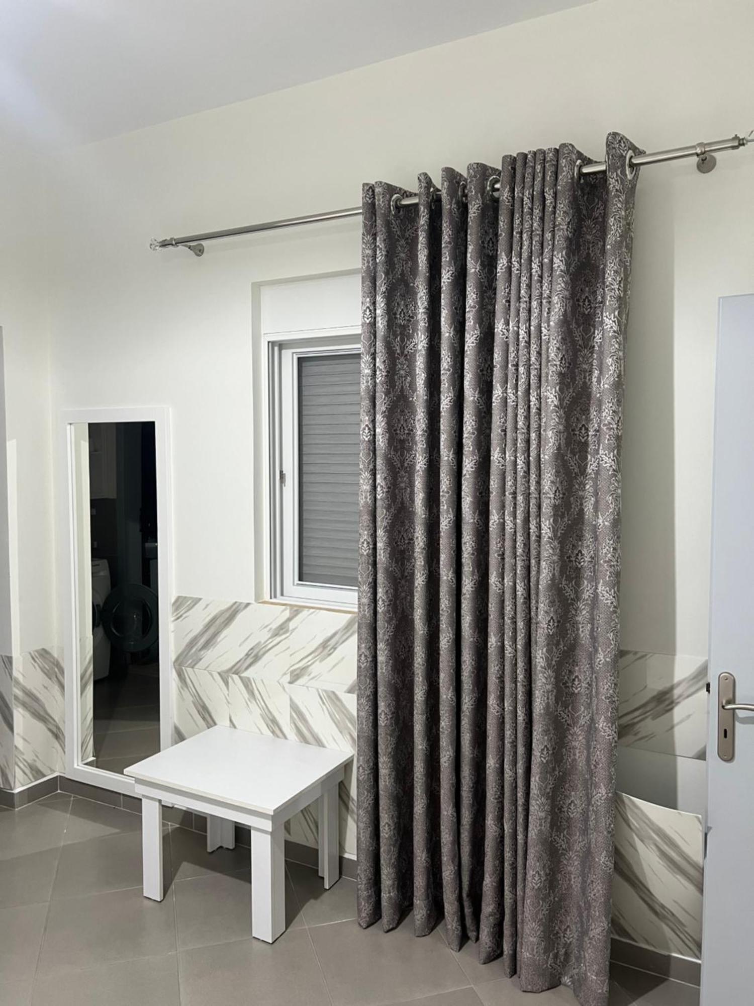 Amazing Familiar Apartments And Rooms Sarandë 外观 照片